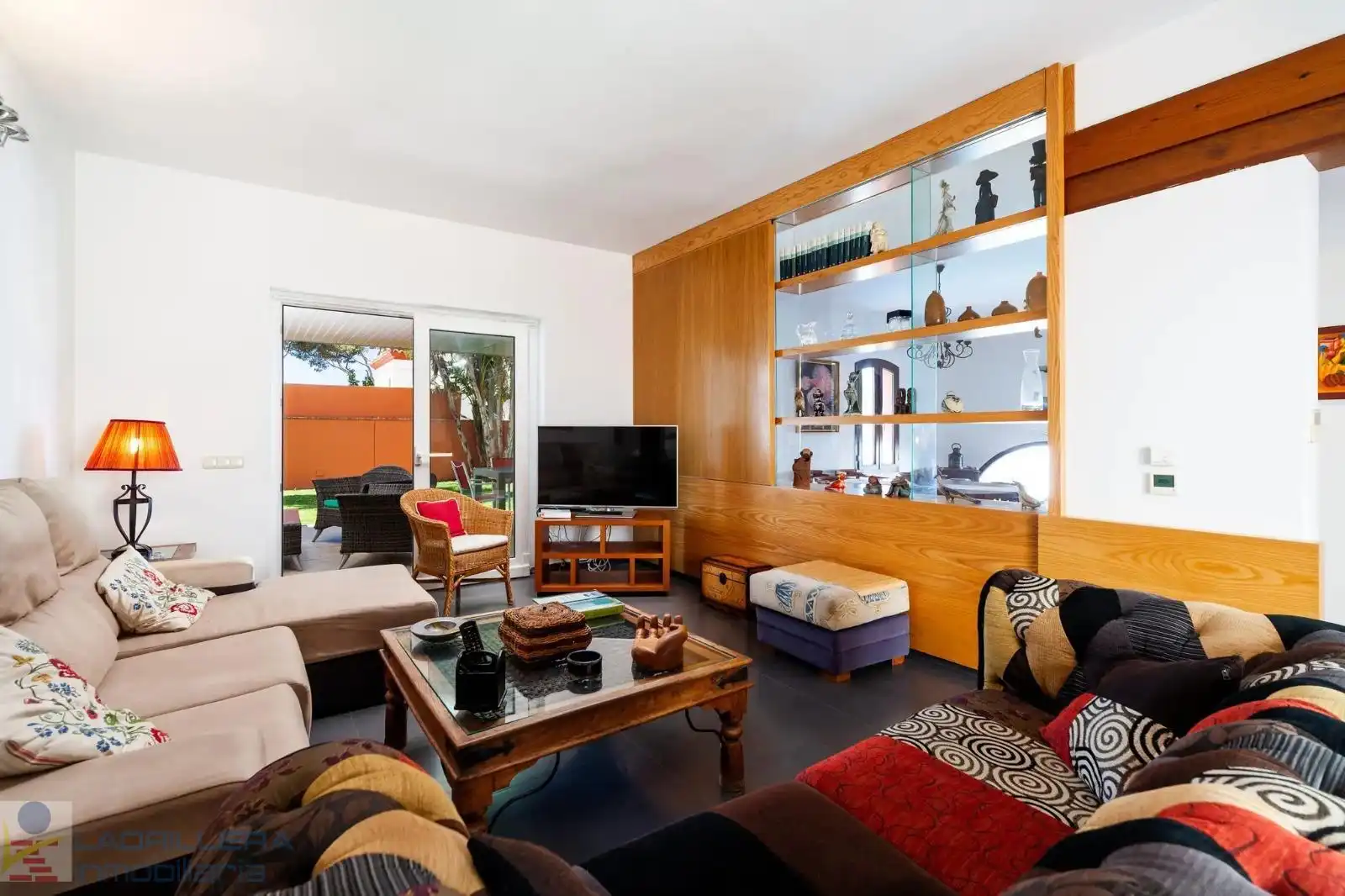 Sala de estar de Casa o chalet en venta en Chiclana de la Frontera con Aire acondicionado, Calefacción y Piscina