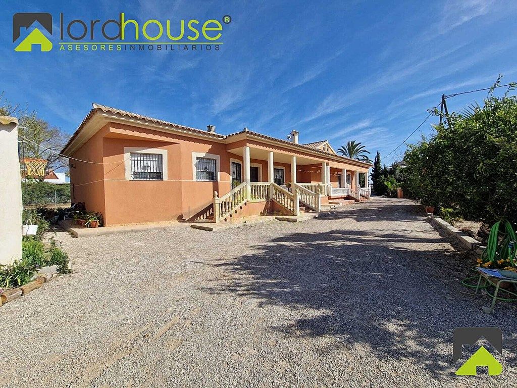 Vista exterior de Casa o xalet en venda en Lorca