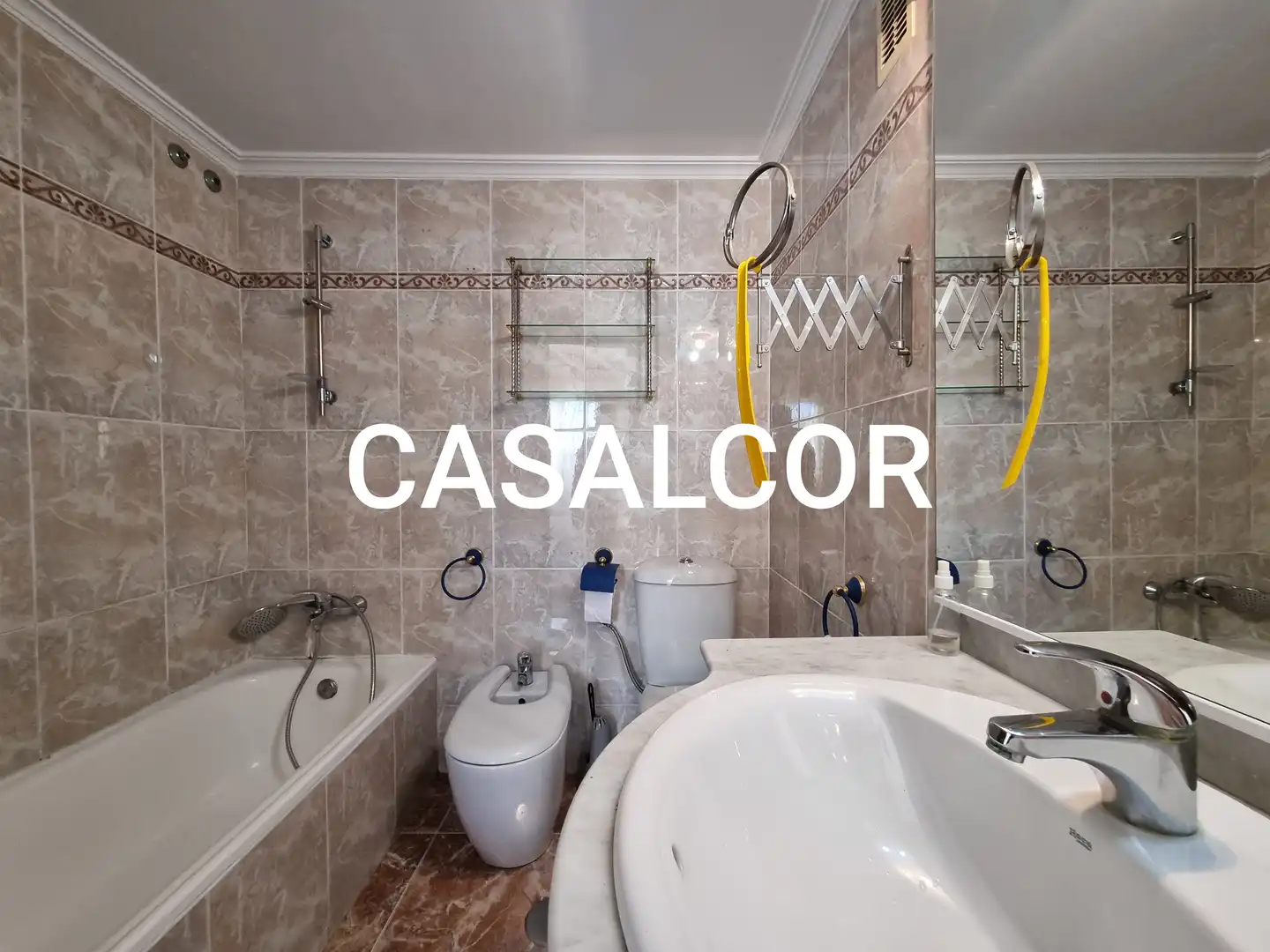 Piso de alquiler en Urbadiez - Entrepuentes