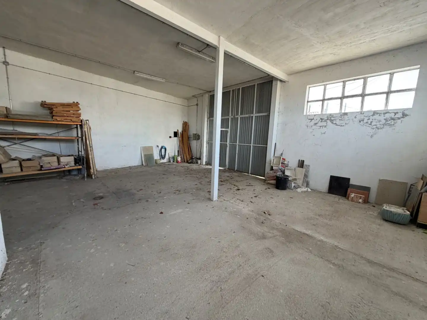 Nave industrial en venta en Ávila