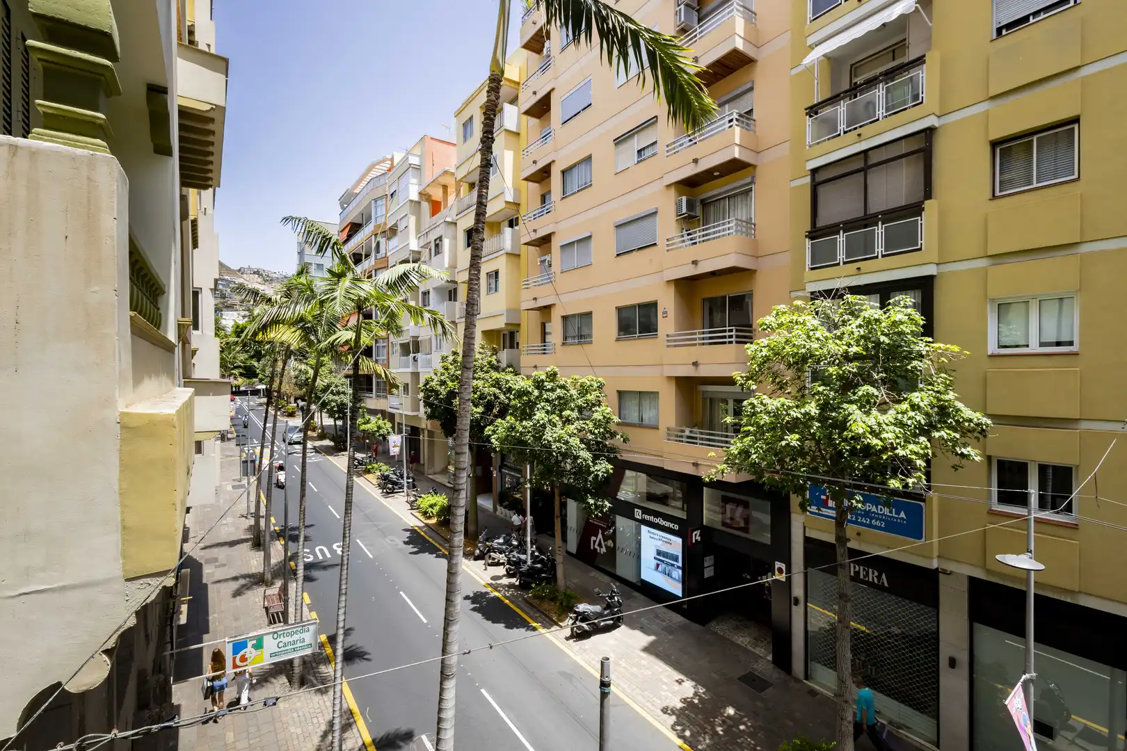 Vista exterior de Piso de alquiler en Santa Cruz de Tenerife con Balcón