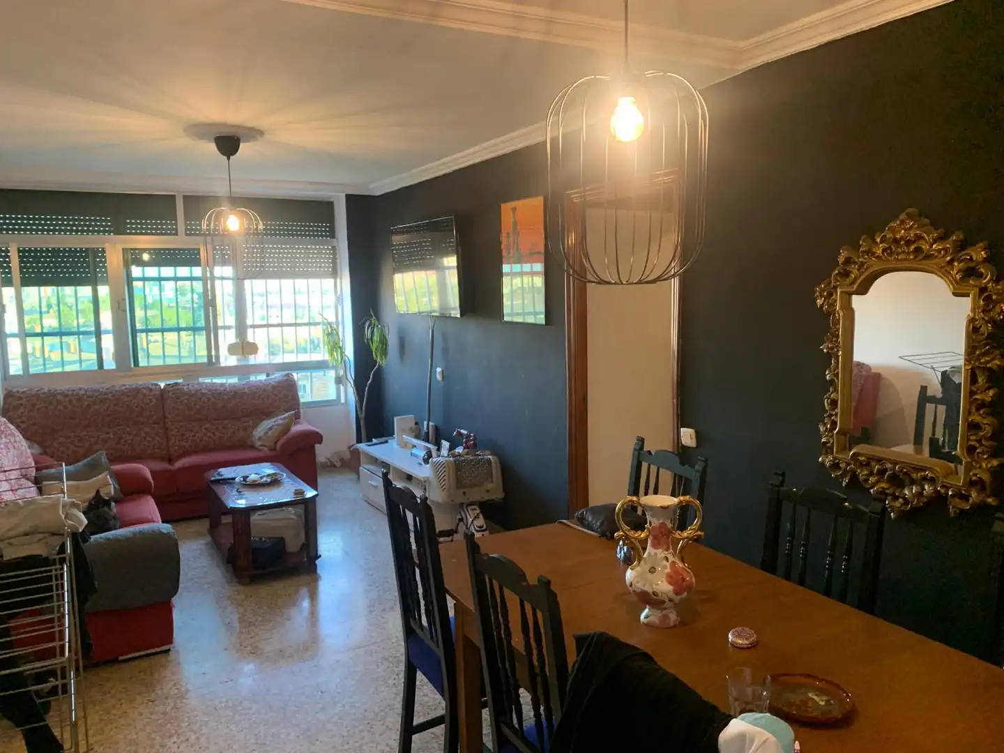 Dining room of Flat for sale in Sevilla  with Air Conditioner and Furnished