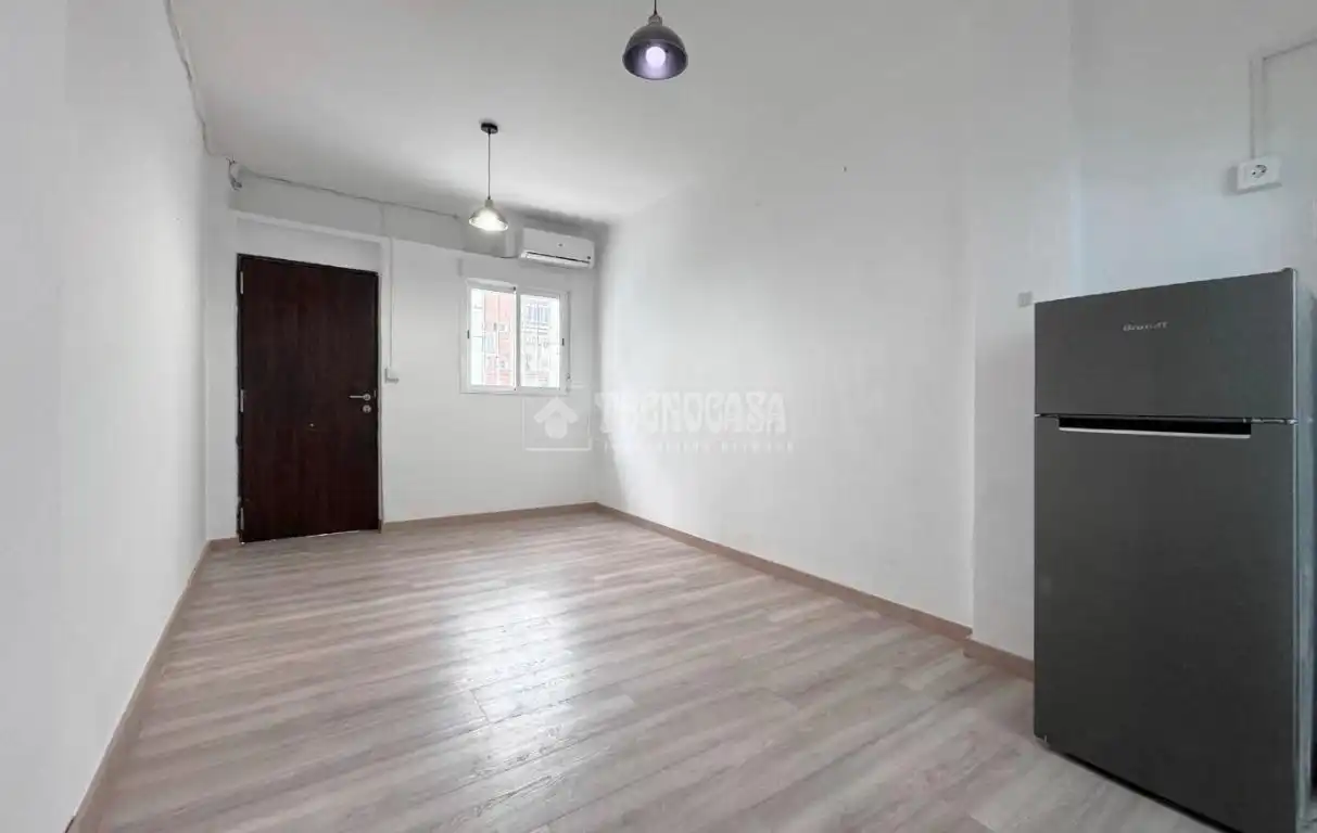 Local comercial en venda a C. el Higueral, imagen 2