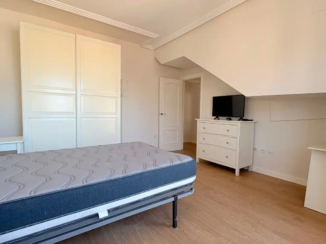 Dúplex con piscina en venta en Pintor Juan Gris 6, imagen 10