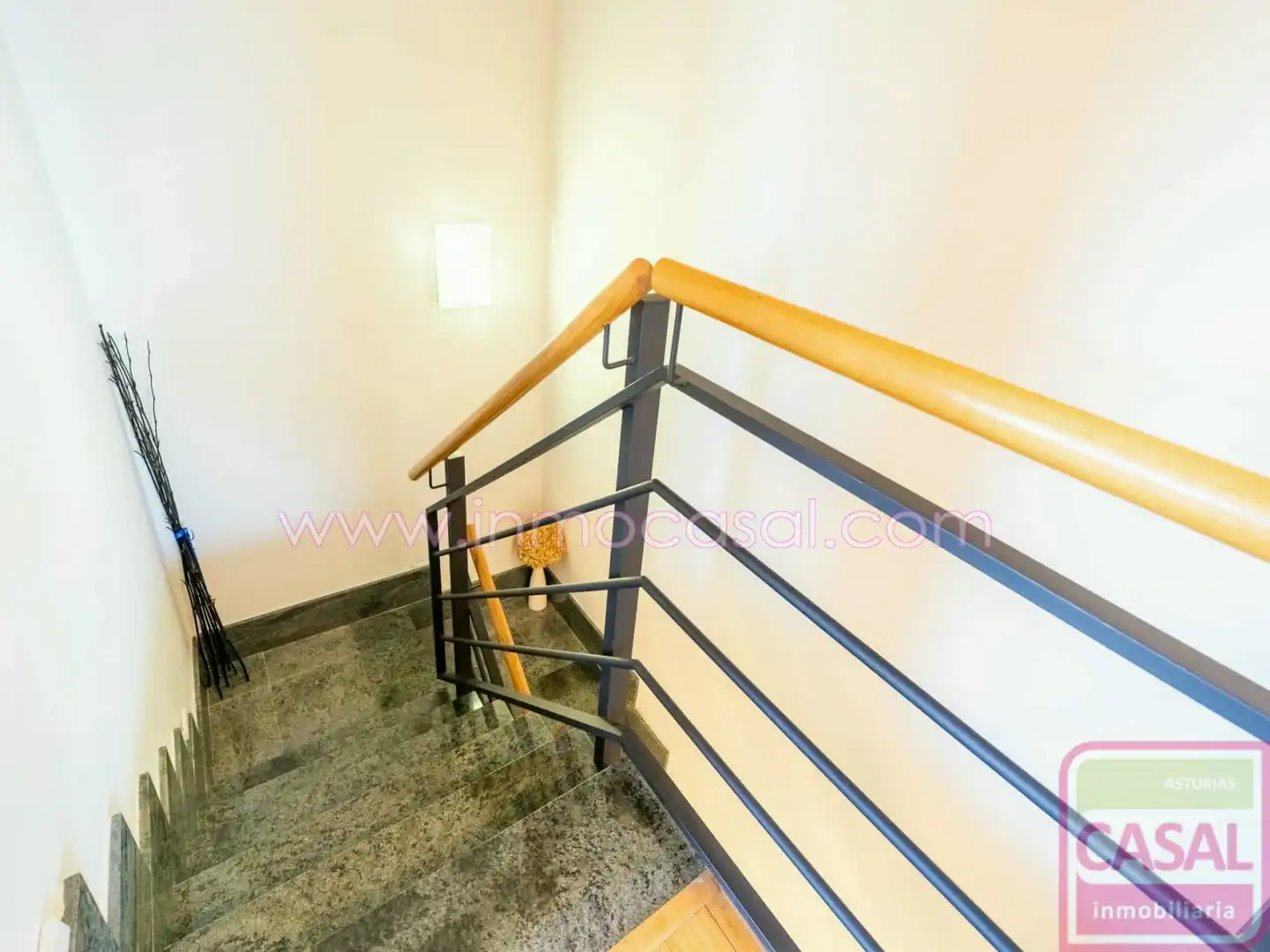 Casa o xalet en venda en Corvera de Asturias amb Calefacció, Terrassa i Traster