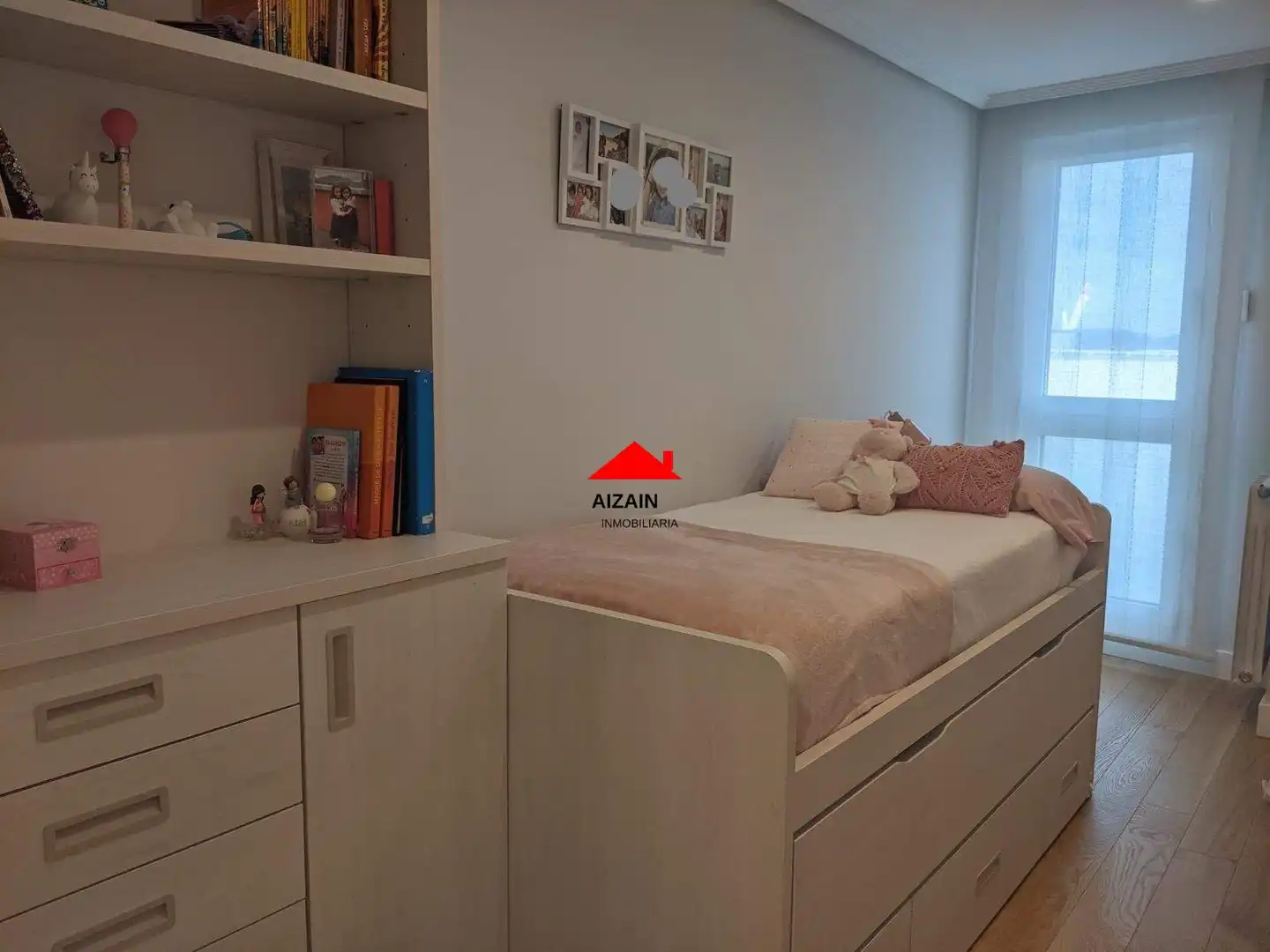 Habitación de Piso en venta en Bilbao  con Calefacción y Trastero