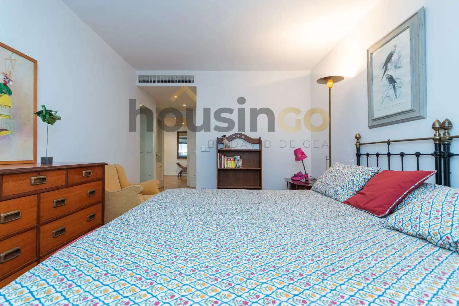 Bedroom of Flat for rent in Madrid  with Air Conditioner, Heating and Furnished
