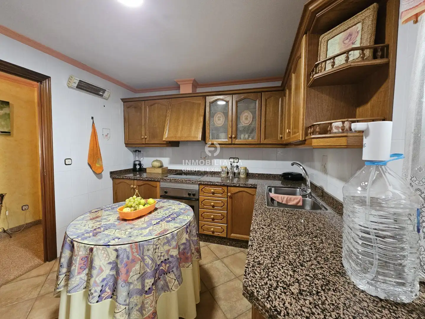 Kitchen of Flat for sale in Novelda  with Storage room