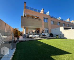 Single-family semi-detached for sale in Las Castañeras - Bulevar