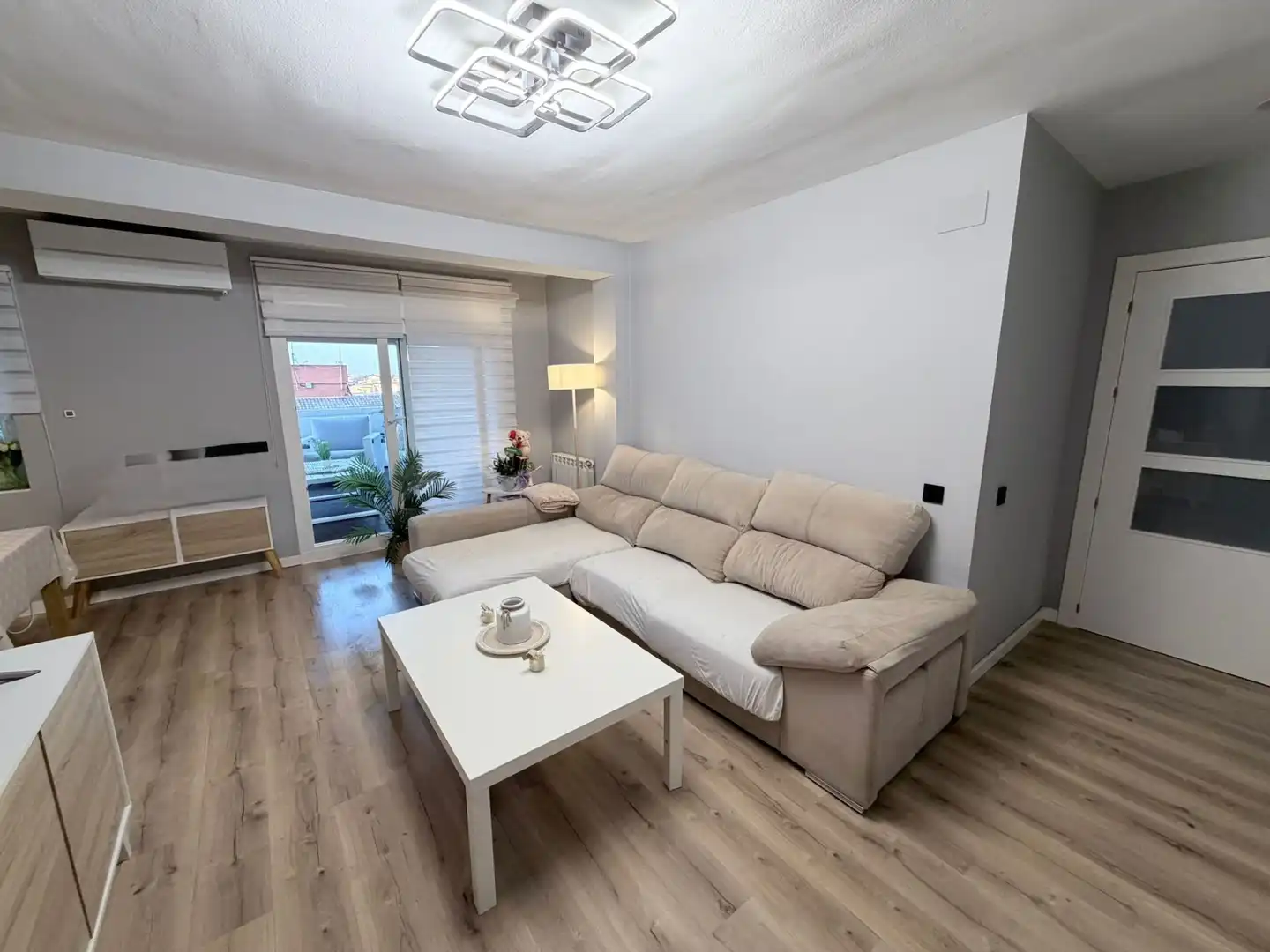 Living room of Attic for sale in Lleida  with Air Conditioner, Heating and Terrace
