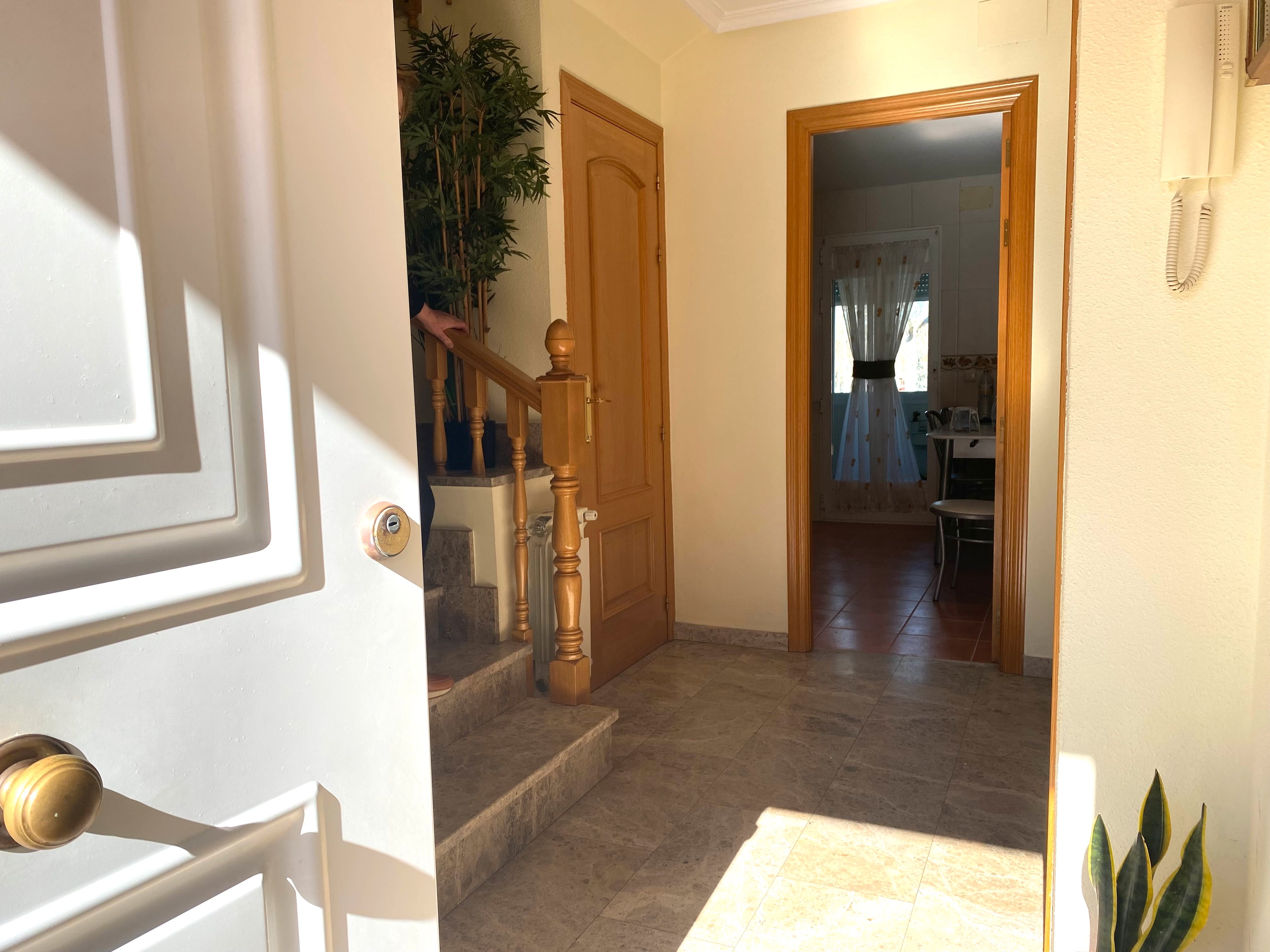 Single-family semi-detached for sale in Los Rosales