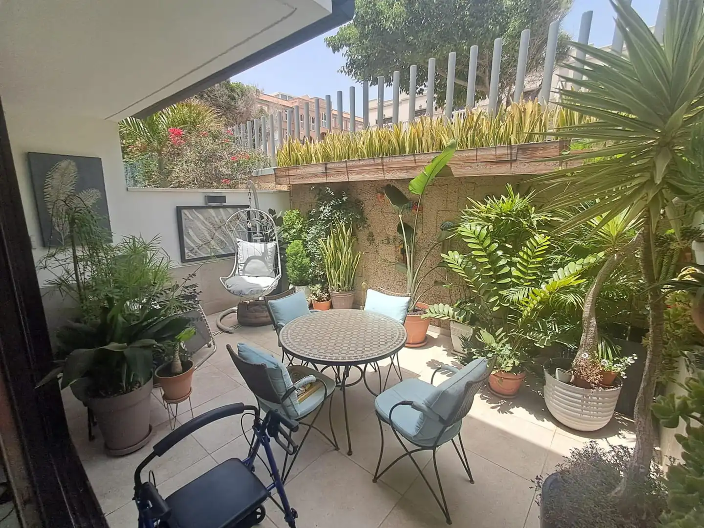 Terrassa de Casa adosada en venda en Granadilla de Abona amb Jardí privat, Terrassa i Moblat