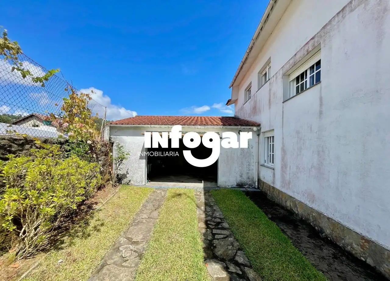 Exterior view of Houses for sale in O Rosal    with Heating, Private garden and Terrace