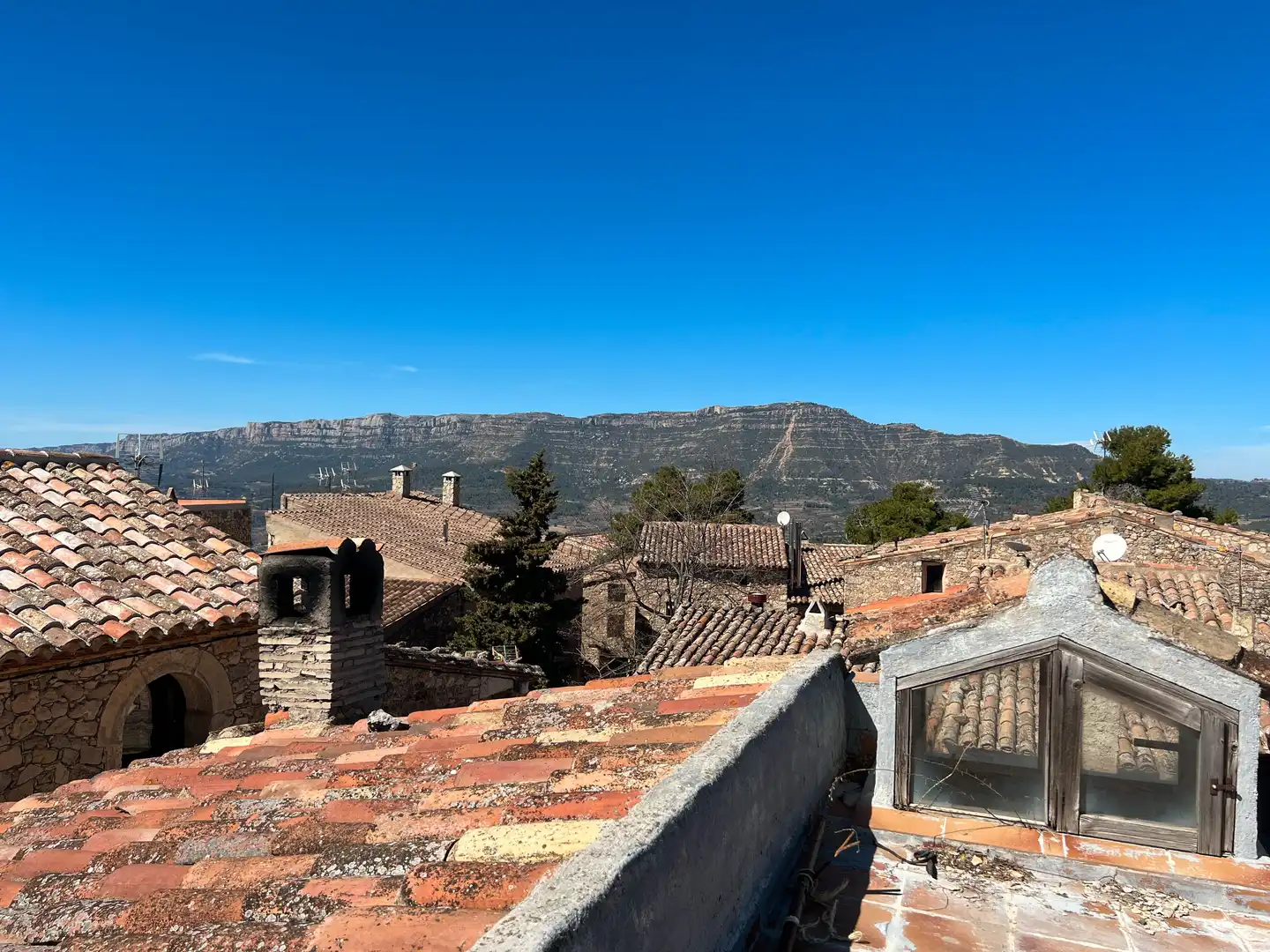 Exterior view of Country homes for sale in Cornudella de Montsant  with Air Conditioner, Oven and Washing machine