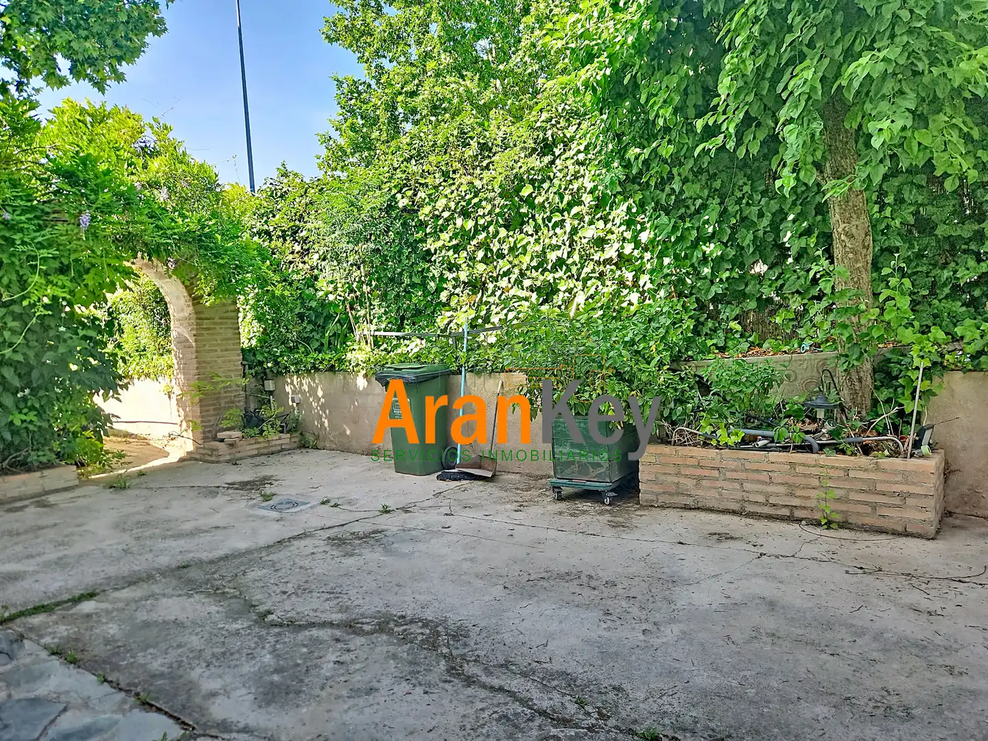 Jardí de Casa o xalet en venda en Aranjuez amb Aire condicionat, Calefacció i Jardí privat