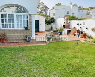 Jardí de Casa o xalet en venda en Chiclana de la Frontera