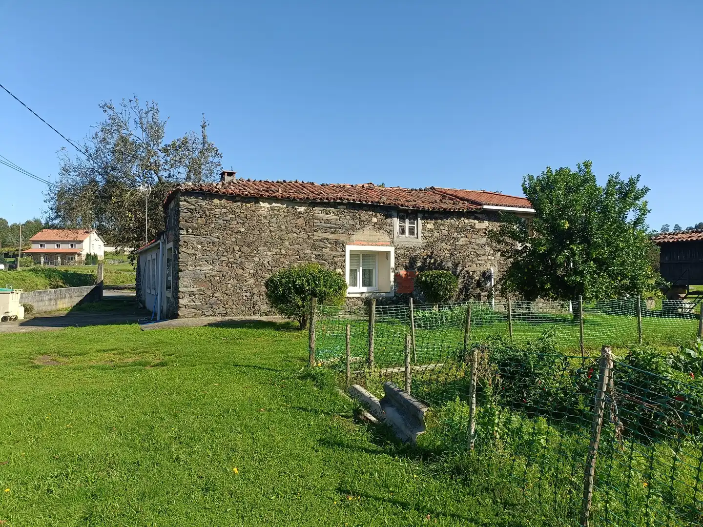 Außenansicht von Haus oder Chalet zum Verkauf in Oza dos Ríos mit Privatgarten und Abstellraum