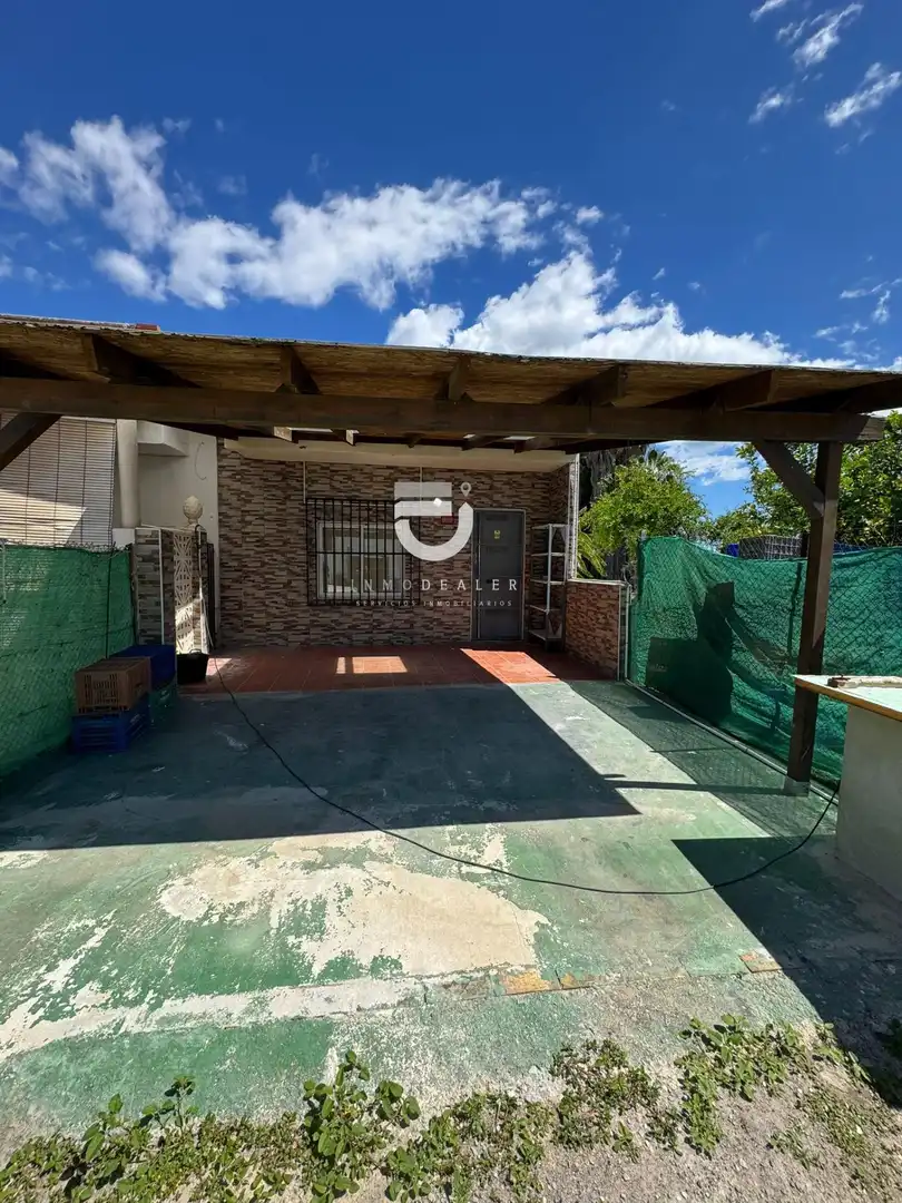 Vista exterior de Casa o xalet en venda en Sueca amb Jardí privat i Terrassa