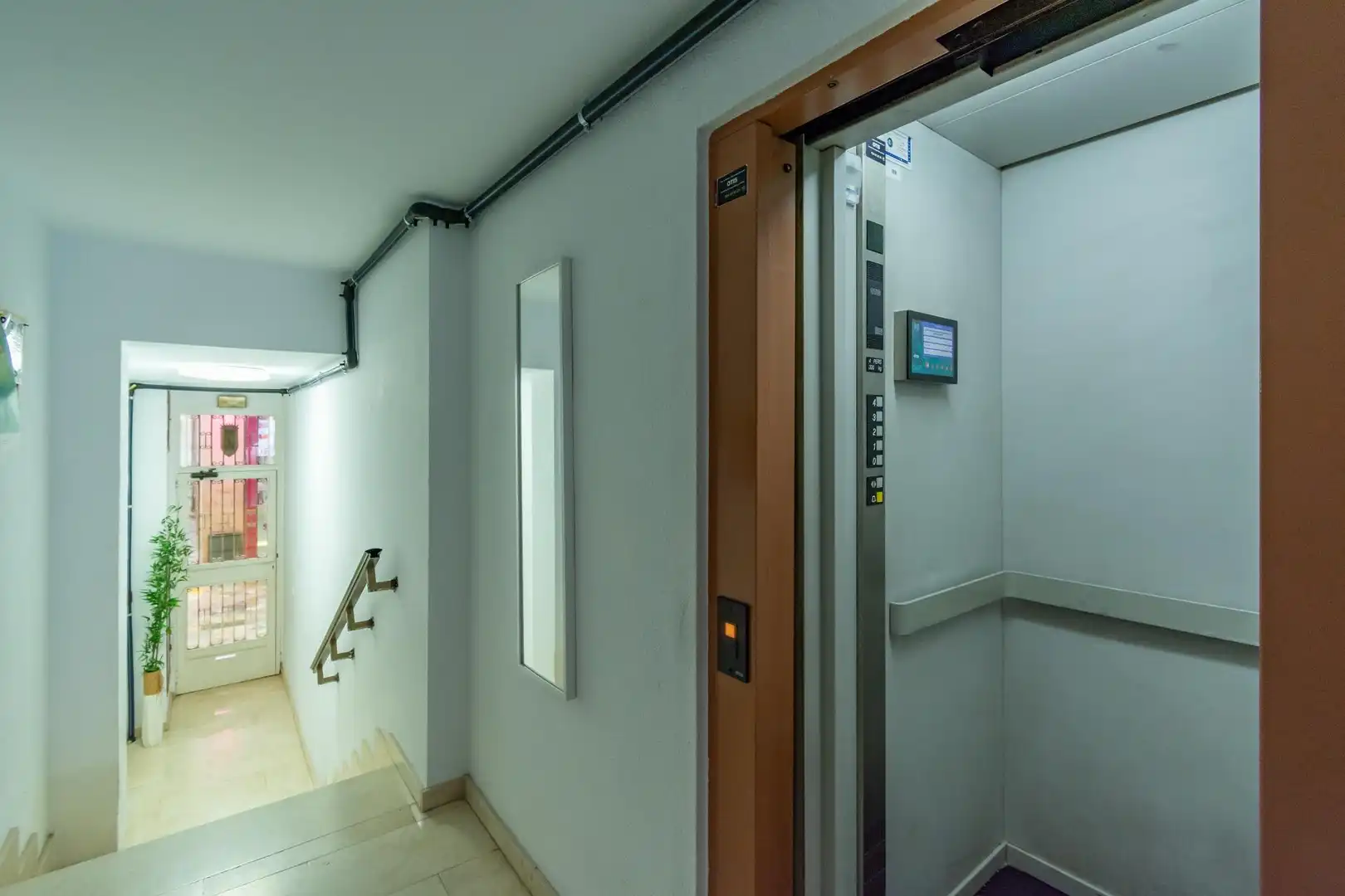 Piso en venta en Cartagena con Aire acondicionado, Trastero y Amueblado