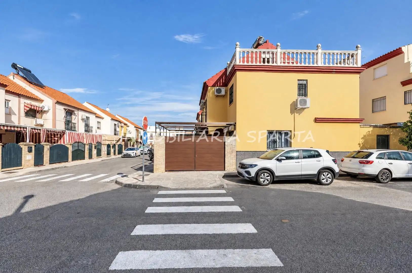 Vista exterior de Casa adosada en venda en Santiponce, Sevilla