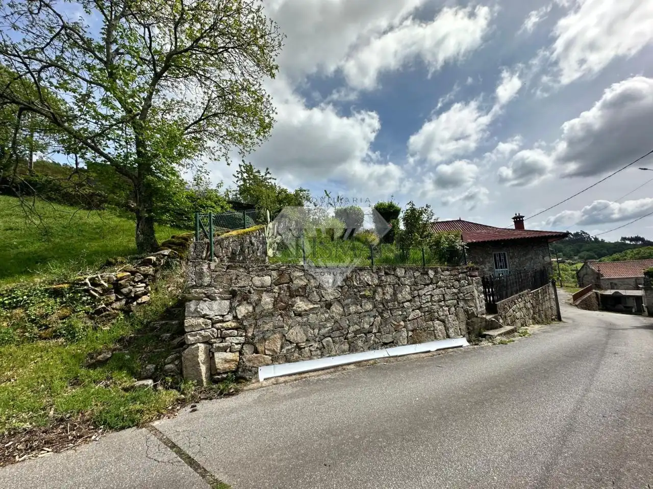 Casa o chalet en venta en A Lama   con Calefacción, Jardín privado y Piscina