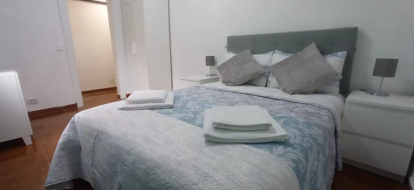 Bedroom of Flat for sale in Bilbao   with Heating, Furnished and Oven