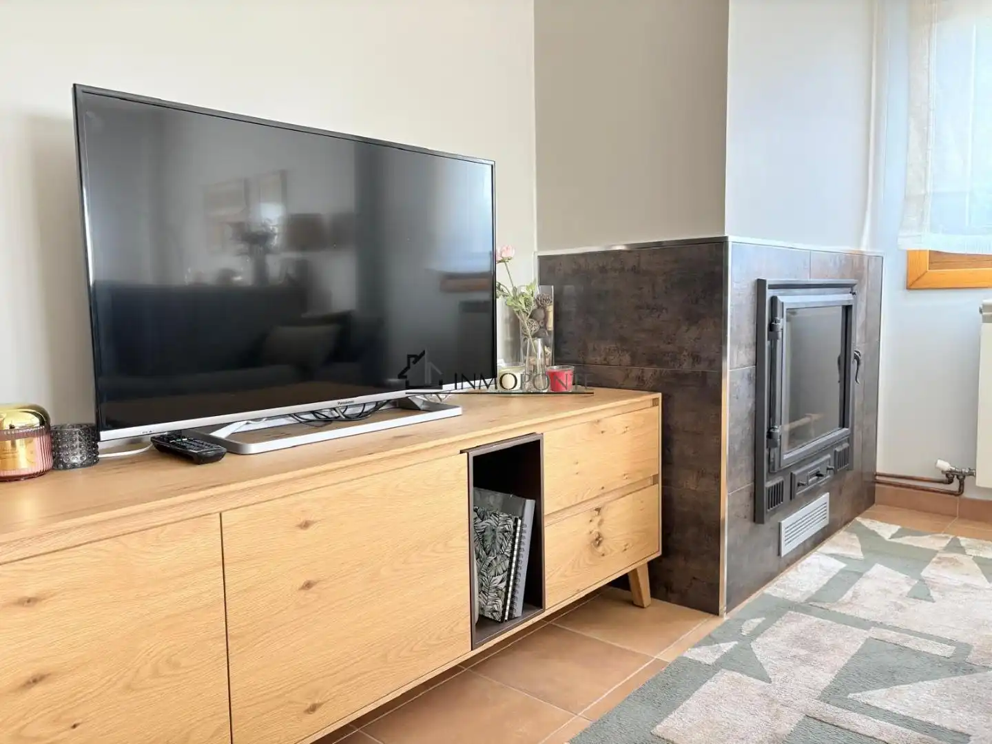 Sala d'estar de Casa o xalet en venda en Pontevedra Capital  amb Calefacció, Jardí privat i Terrassa