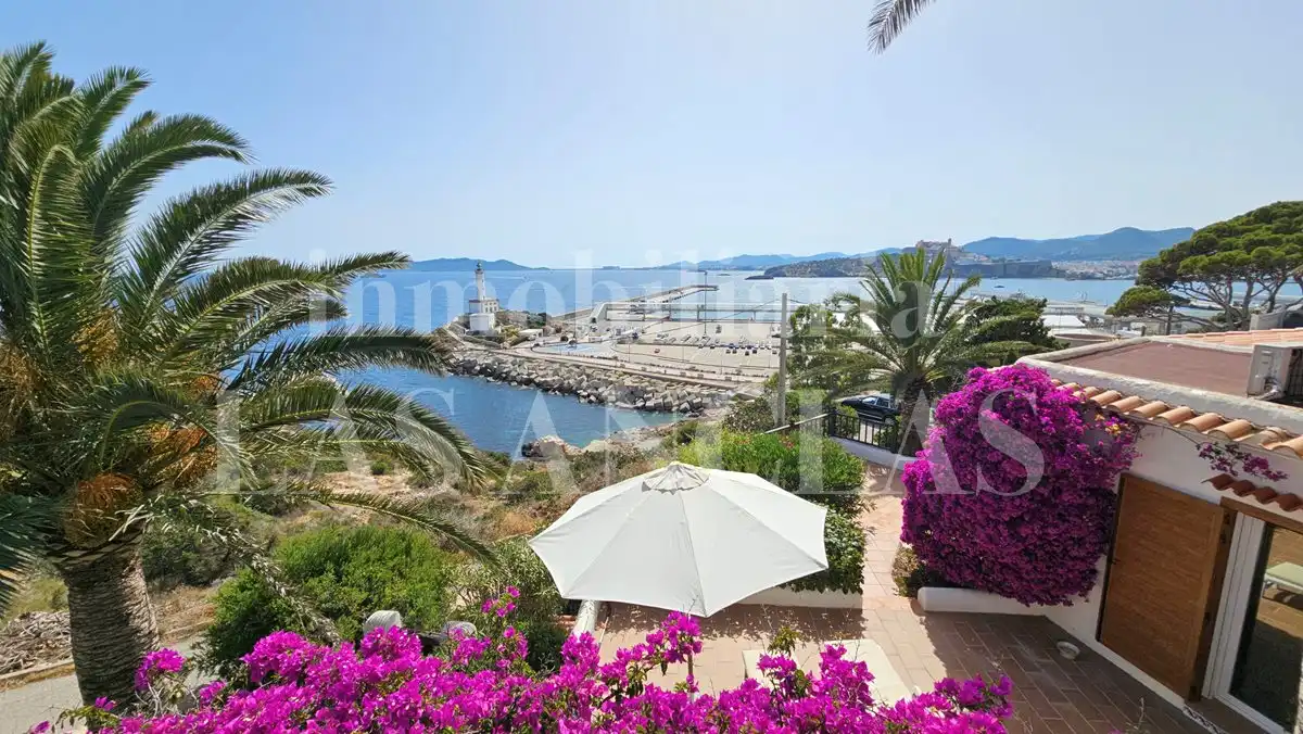 Vista exterior de Casa o chalet en venta en Eivissa con Aire acondicionado, Terraza y Trastero