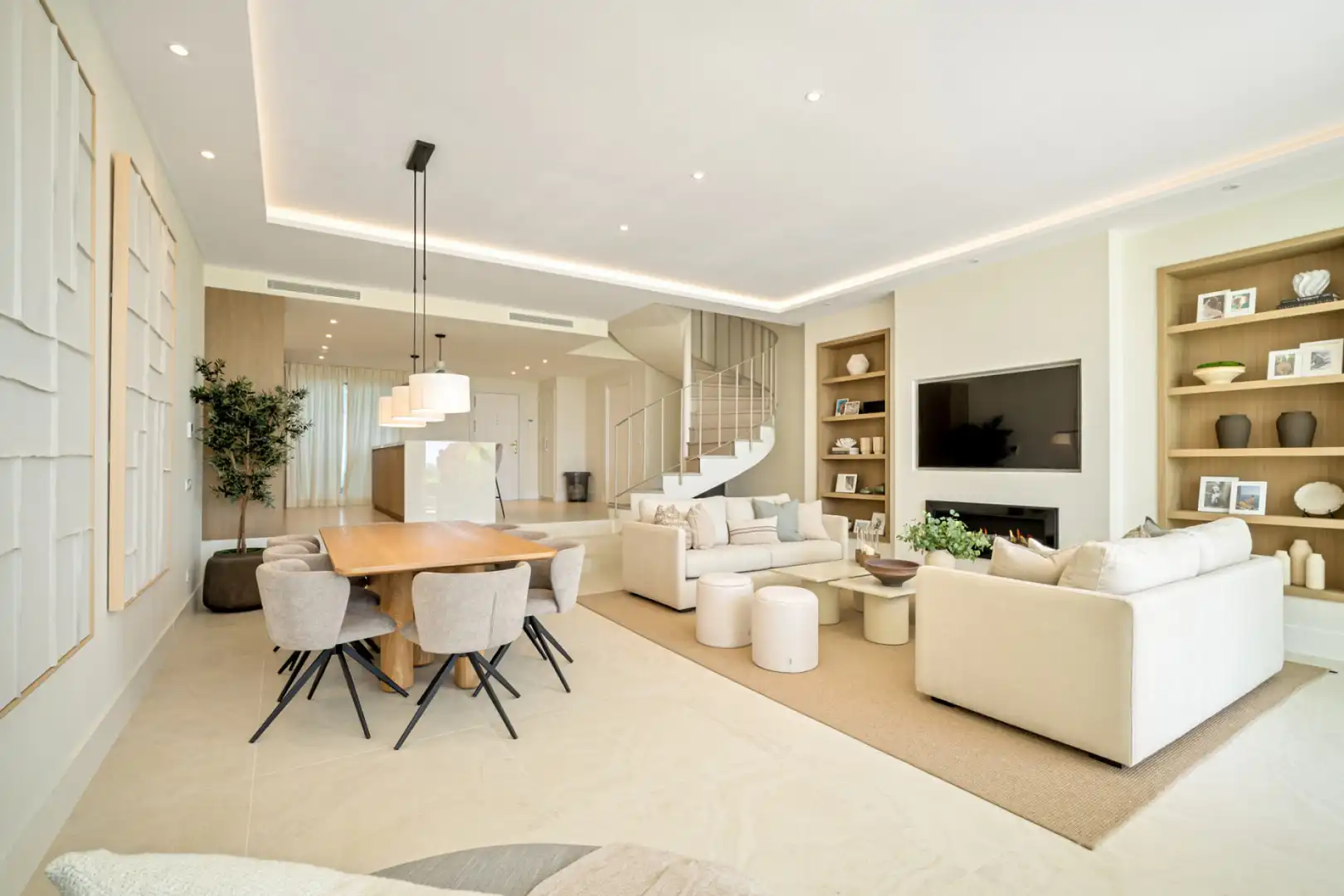 Casa amb terrassa en venda a La Quinta, imagen 3