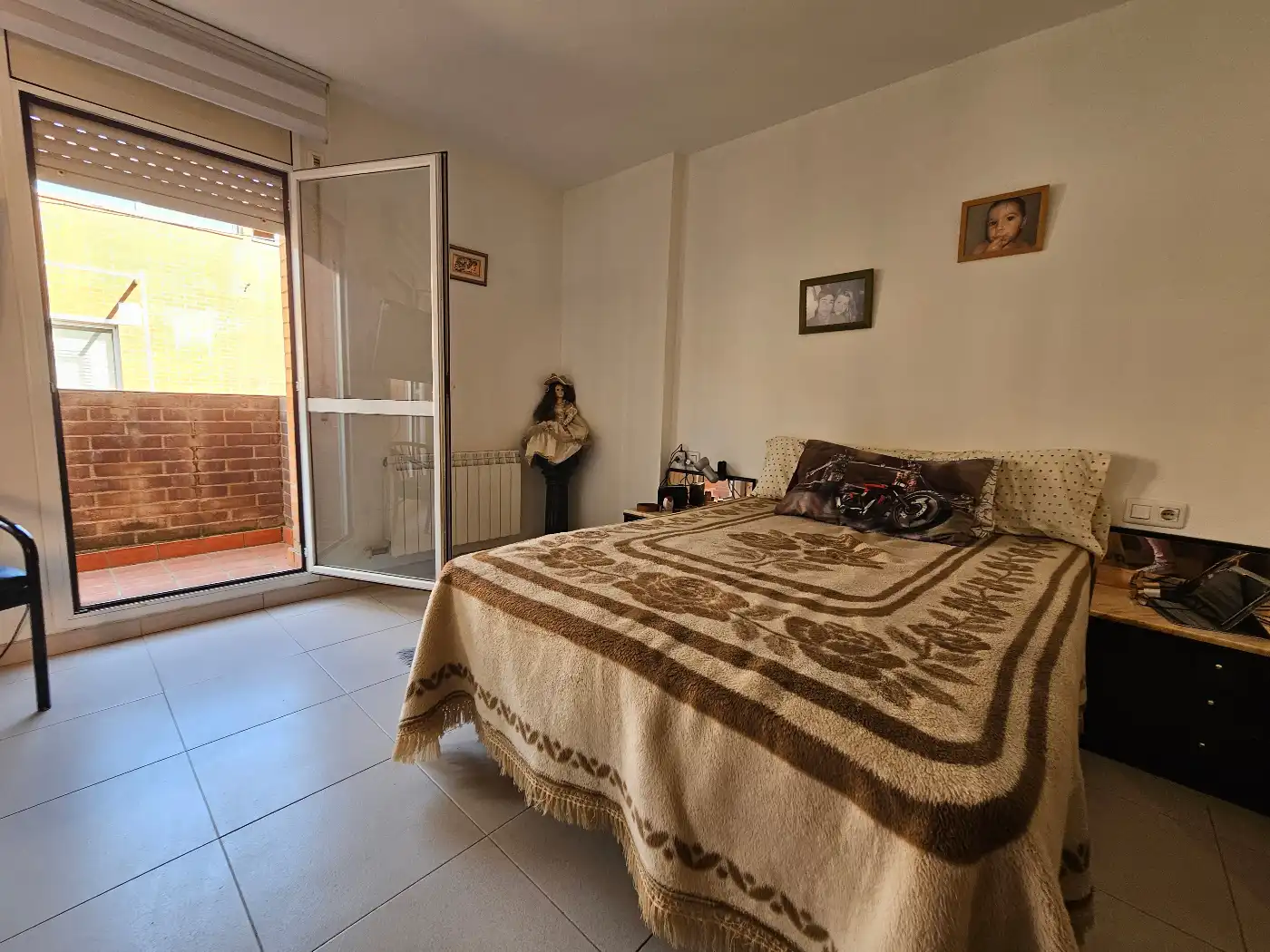 Habitación de Casa adosada en venta en Reus con Aire acondicionado, Jardín privado y Terraza