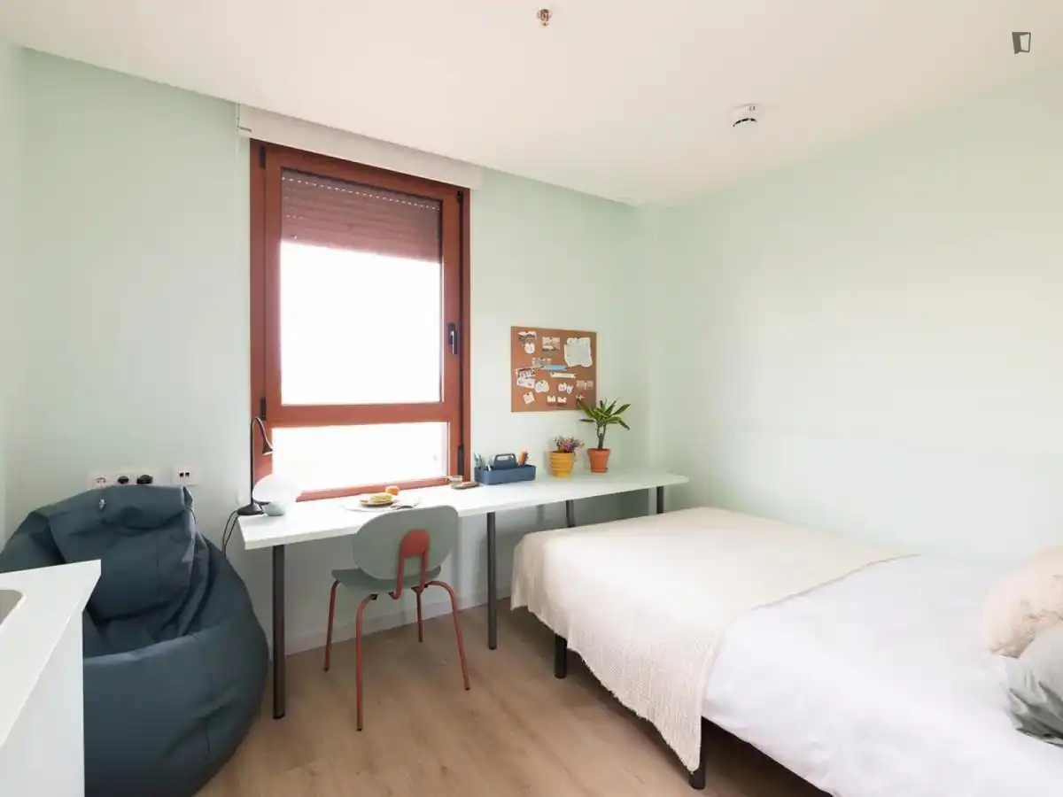 Wohnung zur Miete in Serraparera