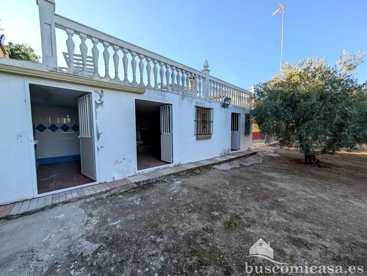 Vista exterior de Piso de alquiler en Linares con Aire acondicionado y Amueblado