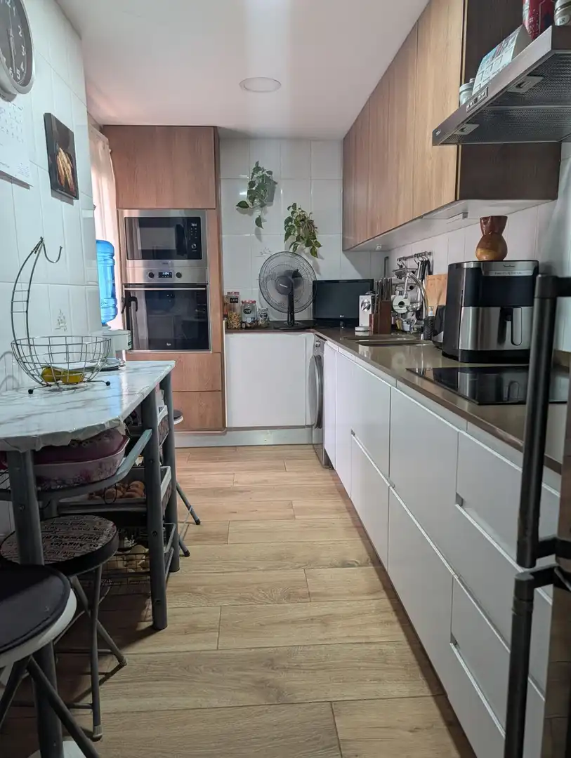Kitchen of Flat for sale in Paiporta  with Air Conditioner, Terrace and Storage room