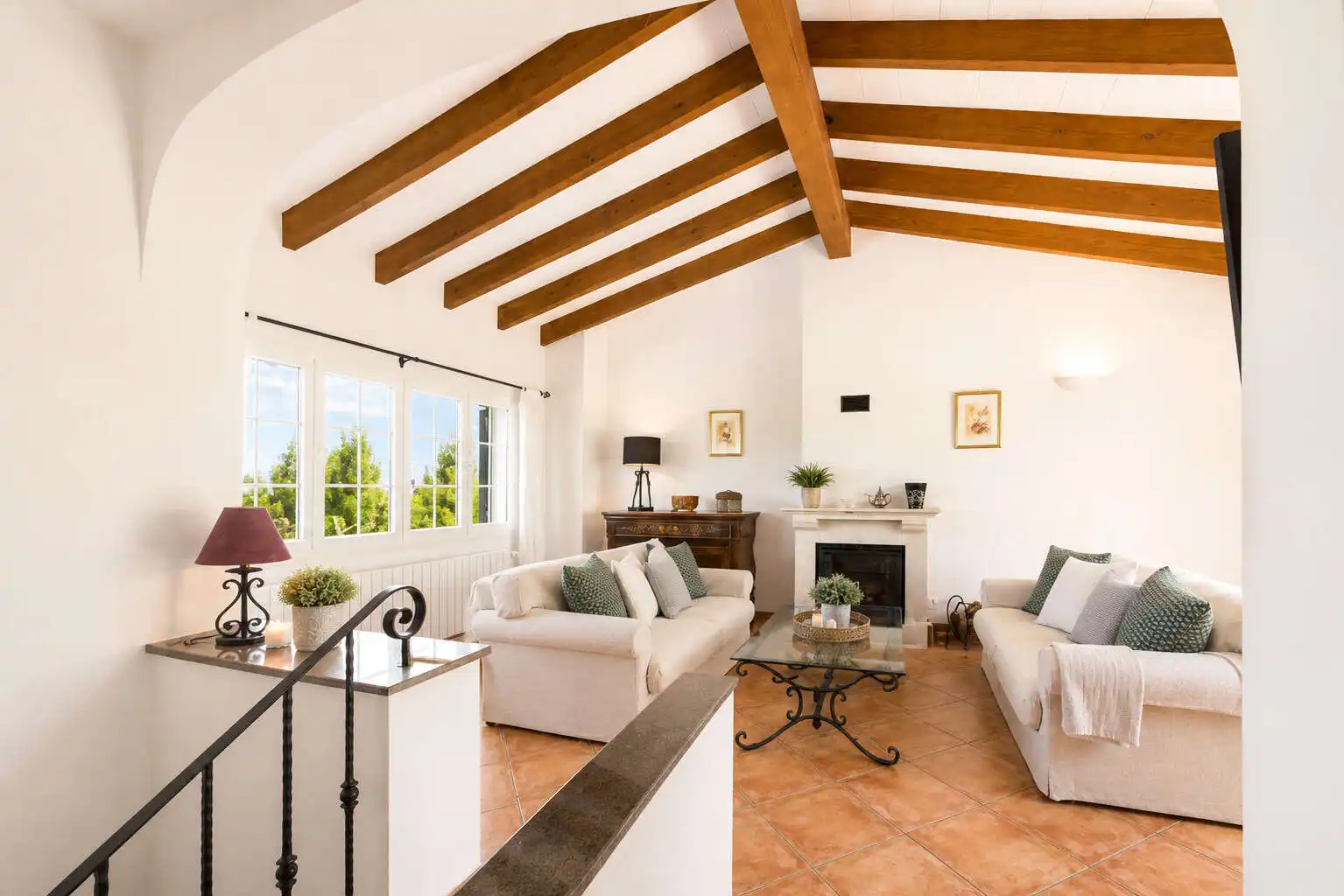 Sala d'estar de Casa adosada en venda en Manacor amb Aire condicionat, Terrassa i Moblat