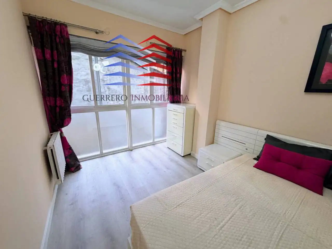 Bedroom of Flat for rent in Ourense Capital   with Heating, Terrace and Furnished