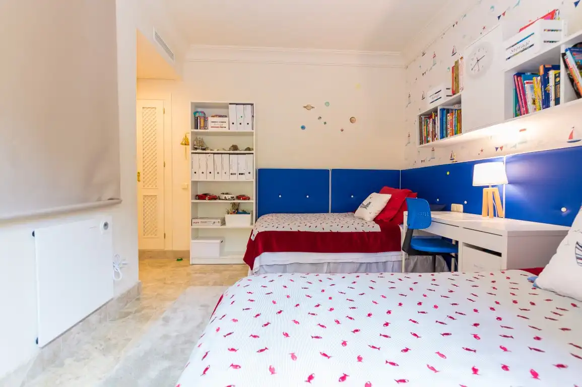Apartament amb piscina en venda a Nueva Andalucía, imagen 19