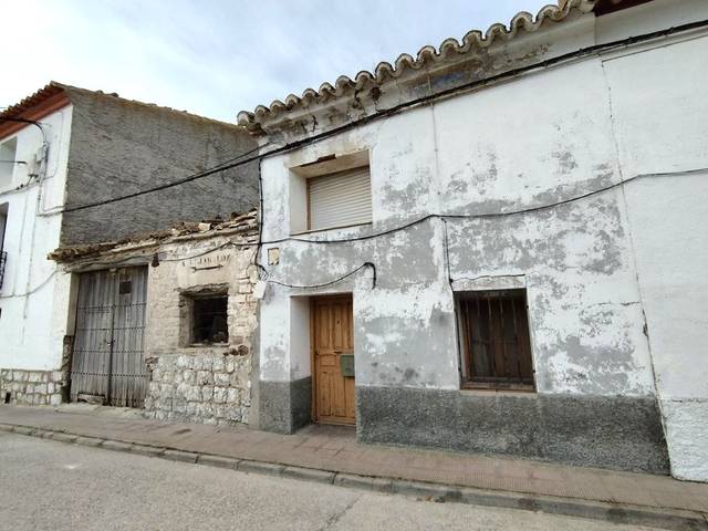 Casa adosada en Venta en Alta en Valfarta