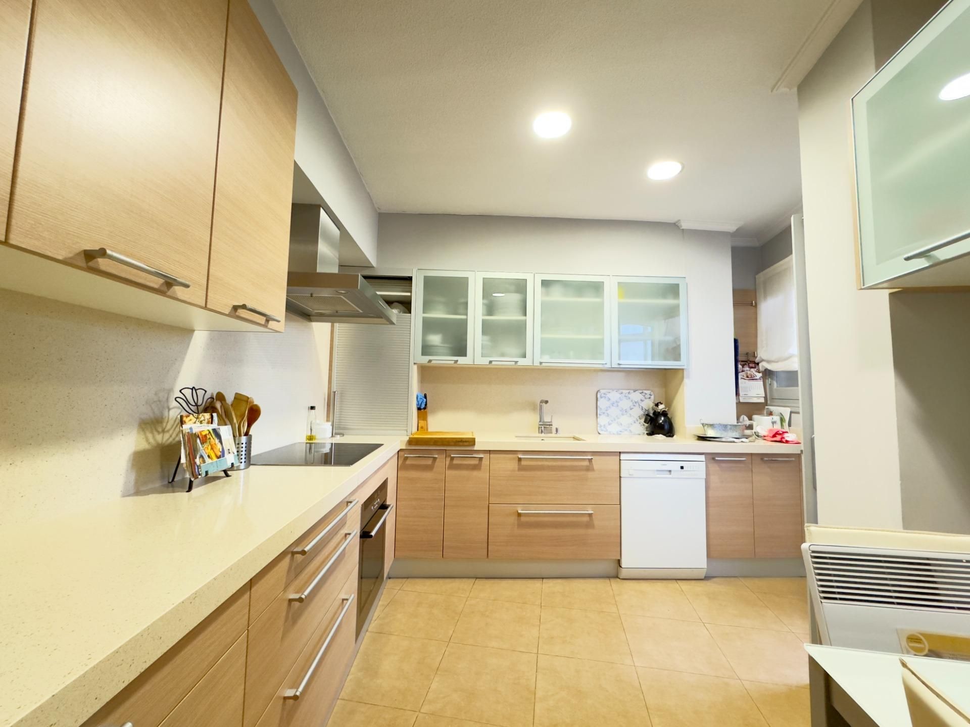Kitchen of Attic for sale in Elda  with Air Conditioner, Heating and Parquet flooring