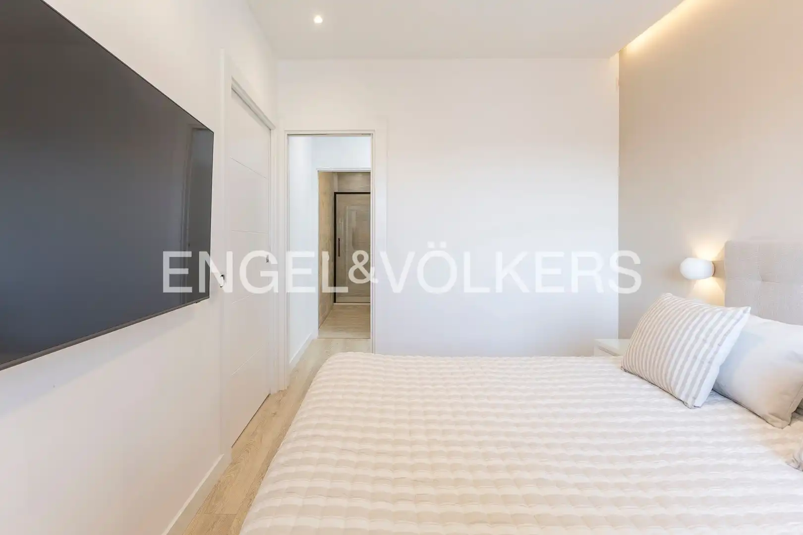 Habitación de Ático en venta en Barcelona con Aire acondicionado, Calefacción y Parquet