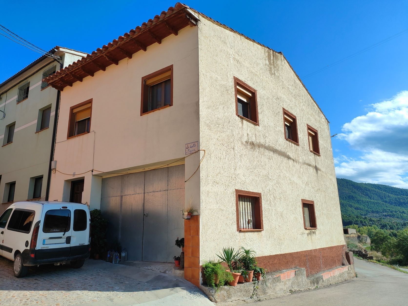 Exterior view of House or chalet for sale in Fuentespalda  with Terrace and Washing machine