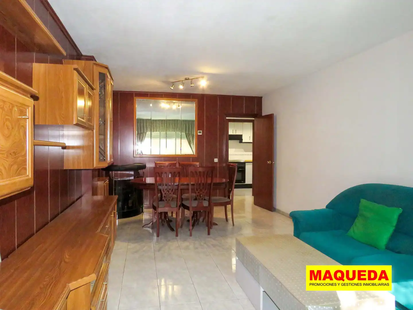 Flat for sale in Villaverde