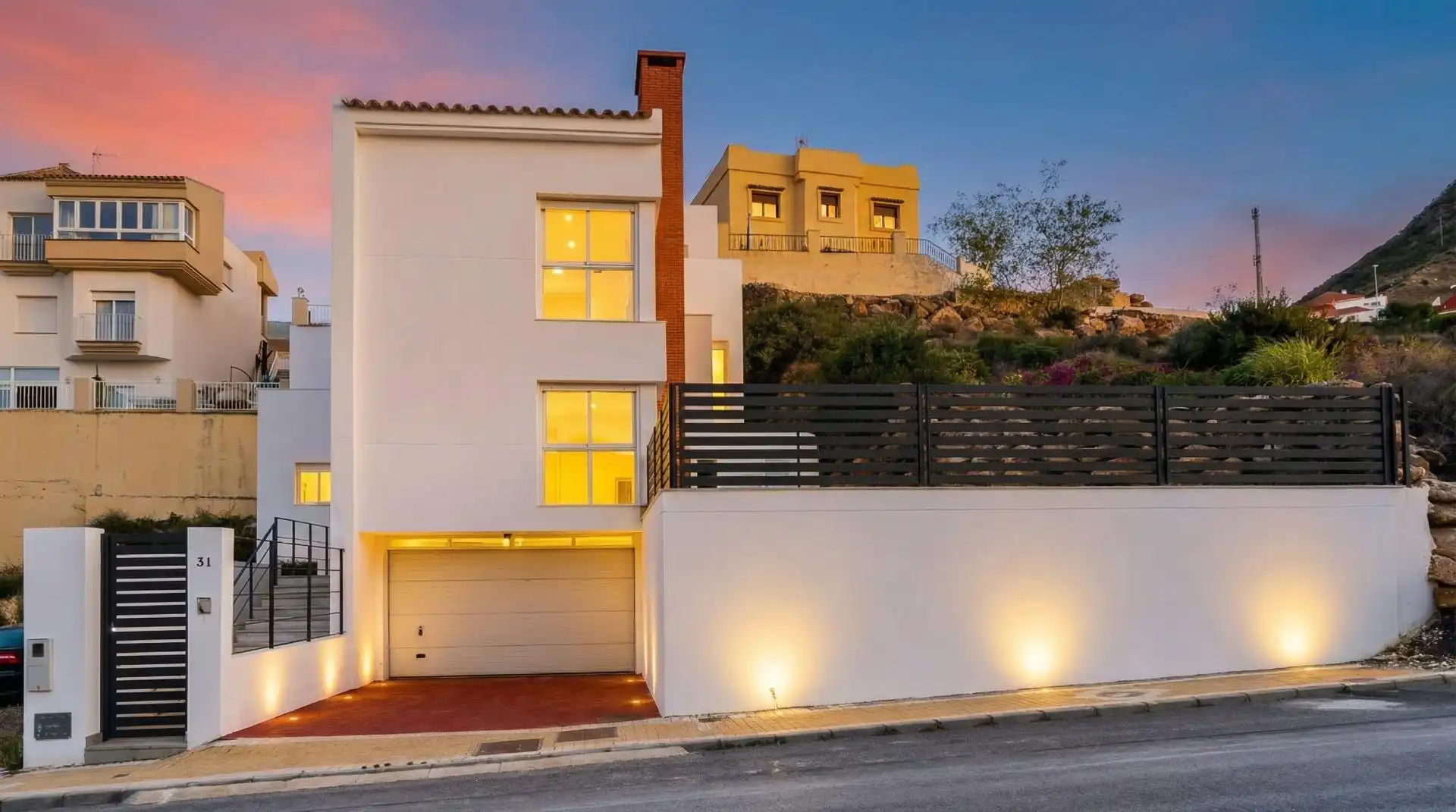 Vista exterior de Casa o chalet en venta en Vícar con Terraza y Piscina comunitaria