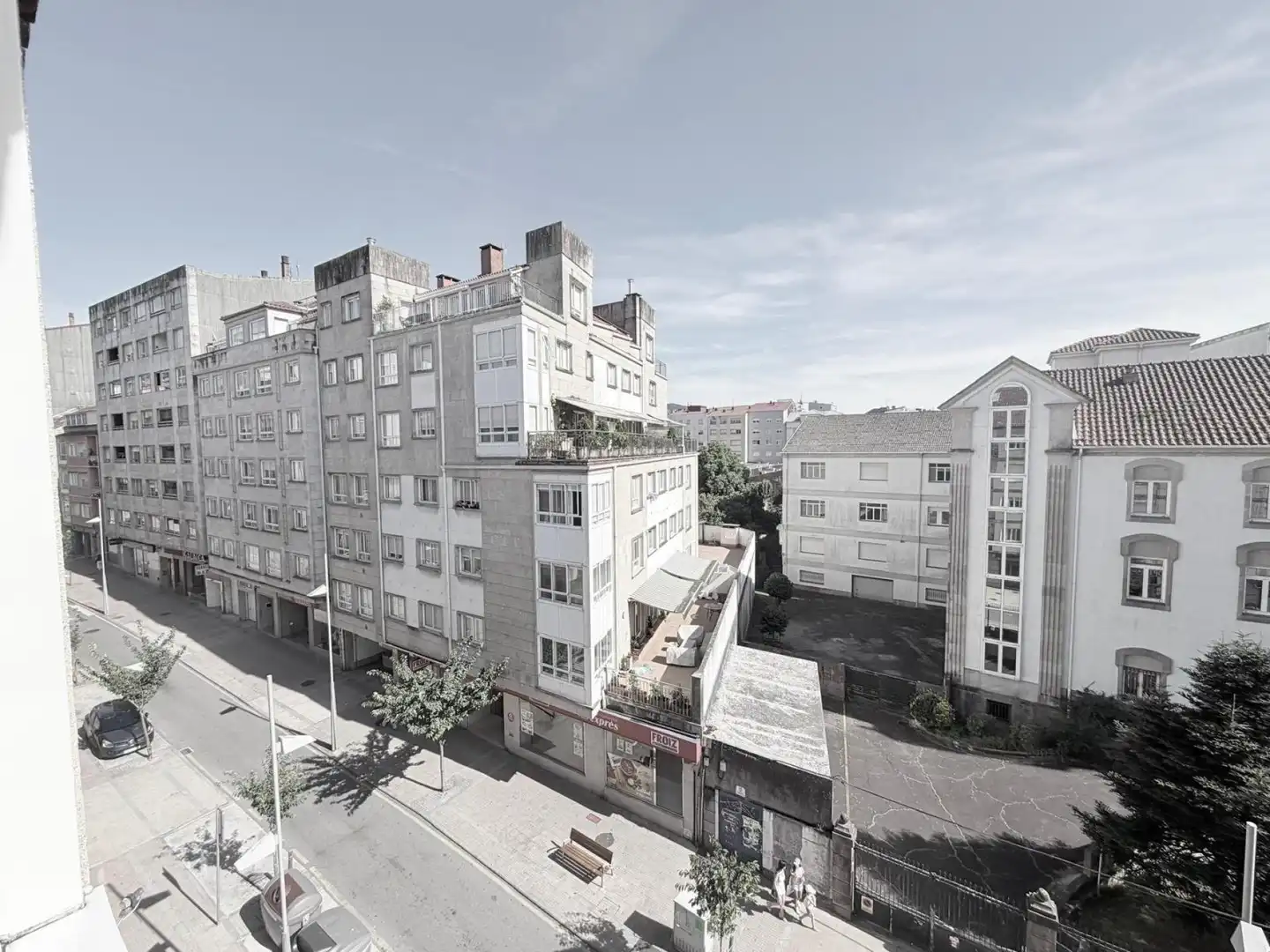 Vista exterior de Àtic en venda en Pontevedra Capital  amb Calefacció i Balcó