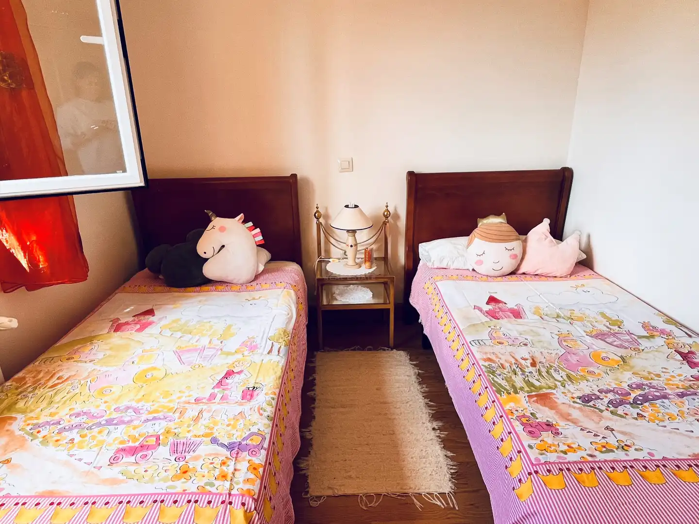 Habitación de Casa adosada en venta en Herradón de Pinares con Calefacción