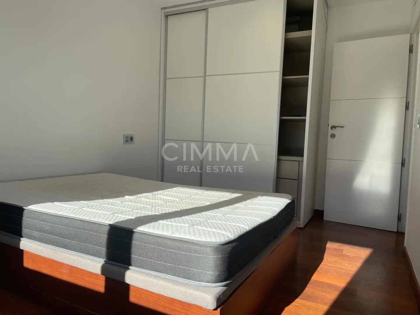 Habitación de Casa o chalet en venta en La Nucia con Aire acondicionado, Calefacción y Jardín privado