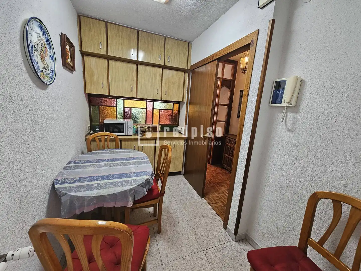 Habitación de Piso en venta en Madrid con Calefacción, Parquet y Terraza