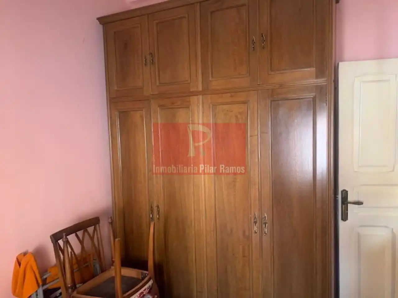 Dormitori de Casa o xalet en venda en San Andrés del Rabanedo amb Calefacció, Jardí privat i Parquet