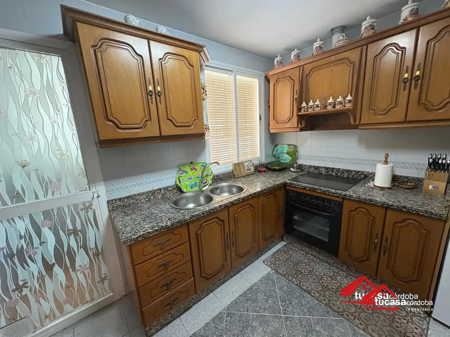 Kitchen of Flat for sale in Córdoba  with Air Conditioner and Balcony
