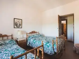 Dormitori de Finca rústica en venda en Badajoz amb Jardí privat, Terrassa i Piscina