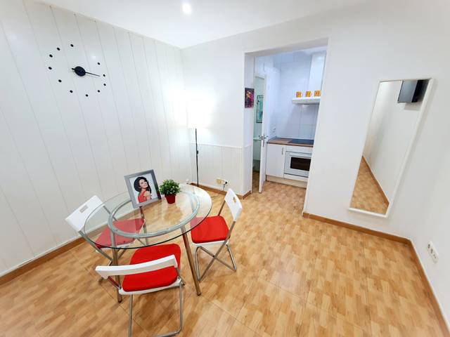 Planta baja en Venta en Carrer de Berlín en Barri de les Corts